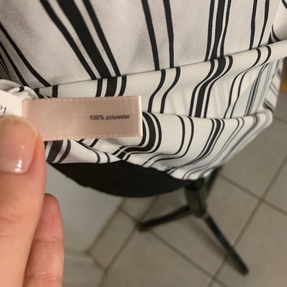 The Limited Striped Sleeveless Top Small - Picture 7 of 8